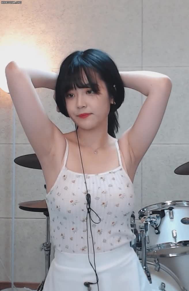 Honeycam 2021-05-18 17-08-43.gif