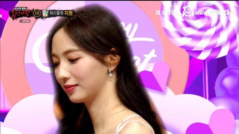 오프닝/엔딩 표정 시범 보이는 체리블렛 지원