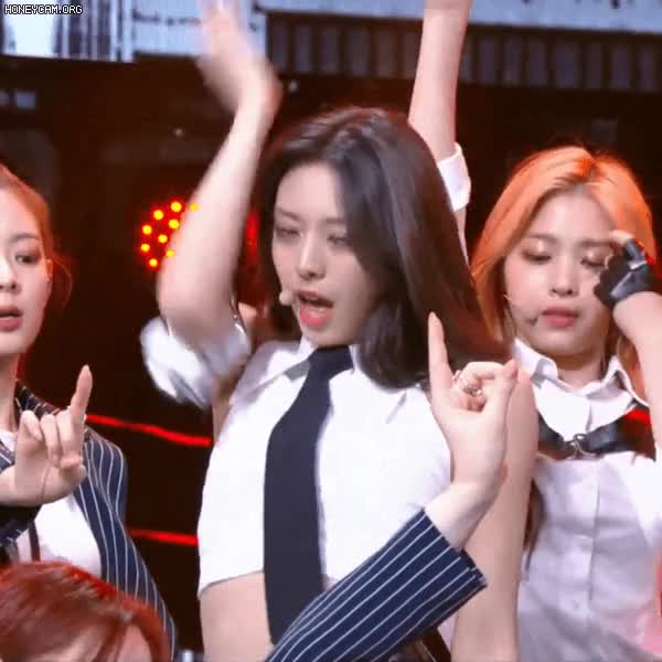 Honeycam 2021-05-14 18-19-27.gif