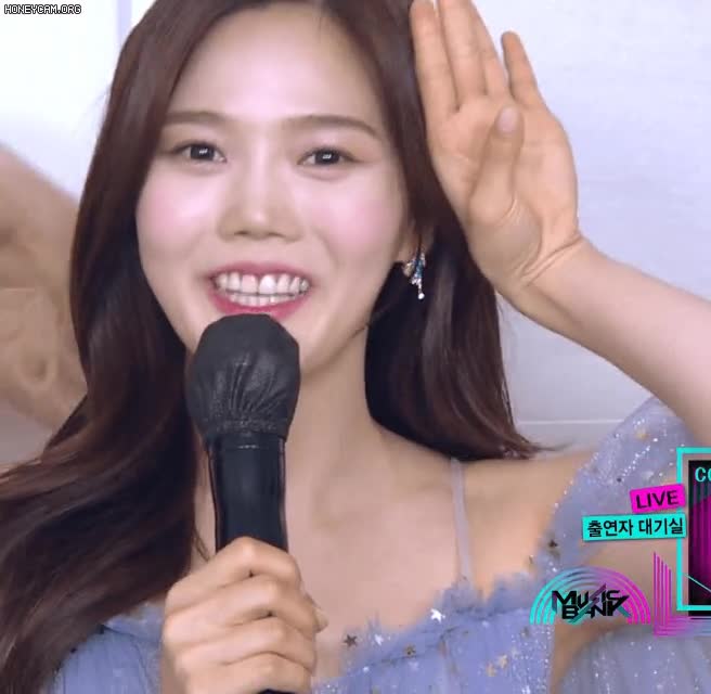 Honeycam 2021-05-14 21-02-12.gif