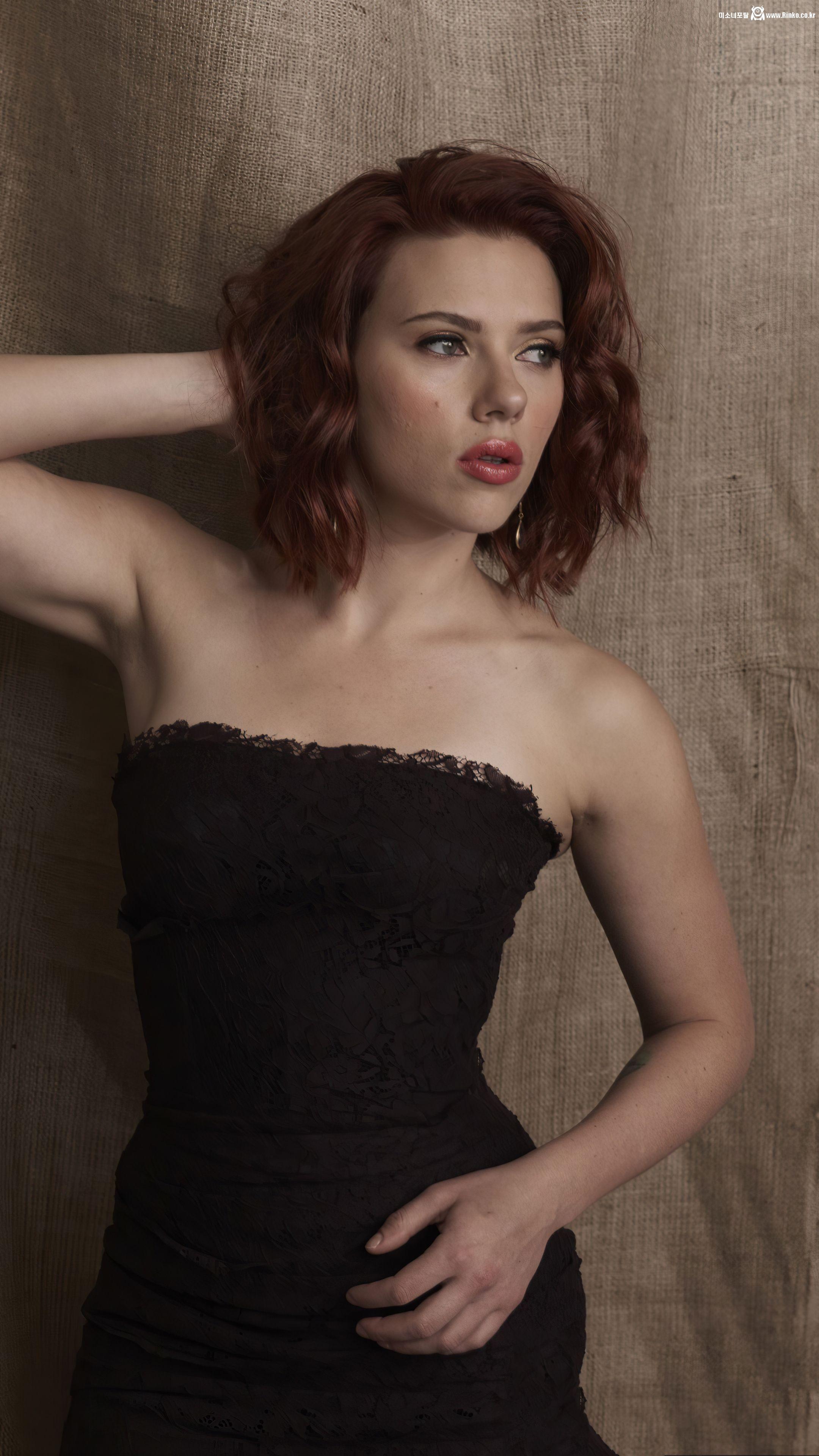 scarlett-johansson-2020-actress-qj-2160x3840.jpg