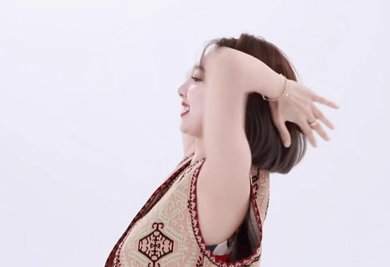 Honeycam 2021-04-21 18-36-53 -5.gif