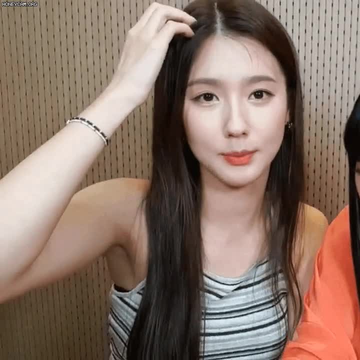 Honeycam 2021-05-04 06-59-44.gif