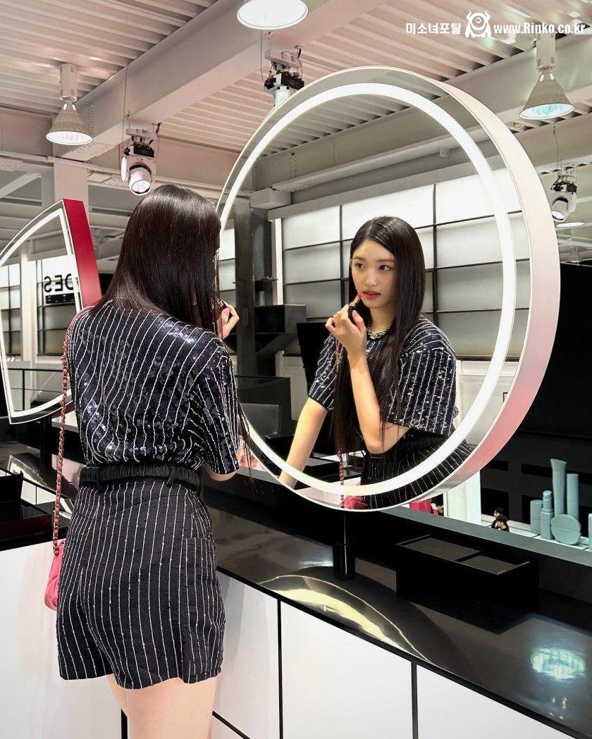 샤넬 코드 컬러 아이브 이서