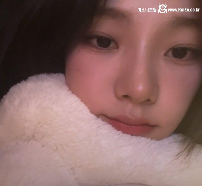 카리나의 주말 인사