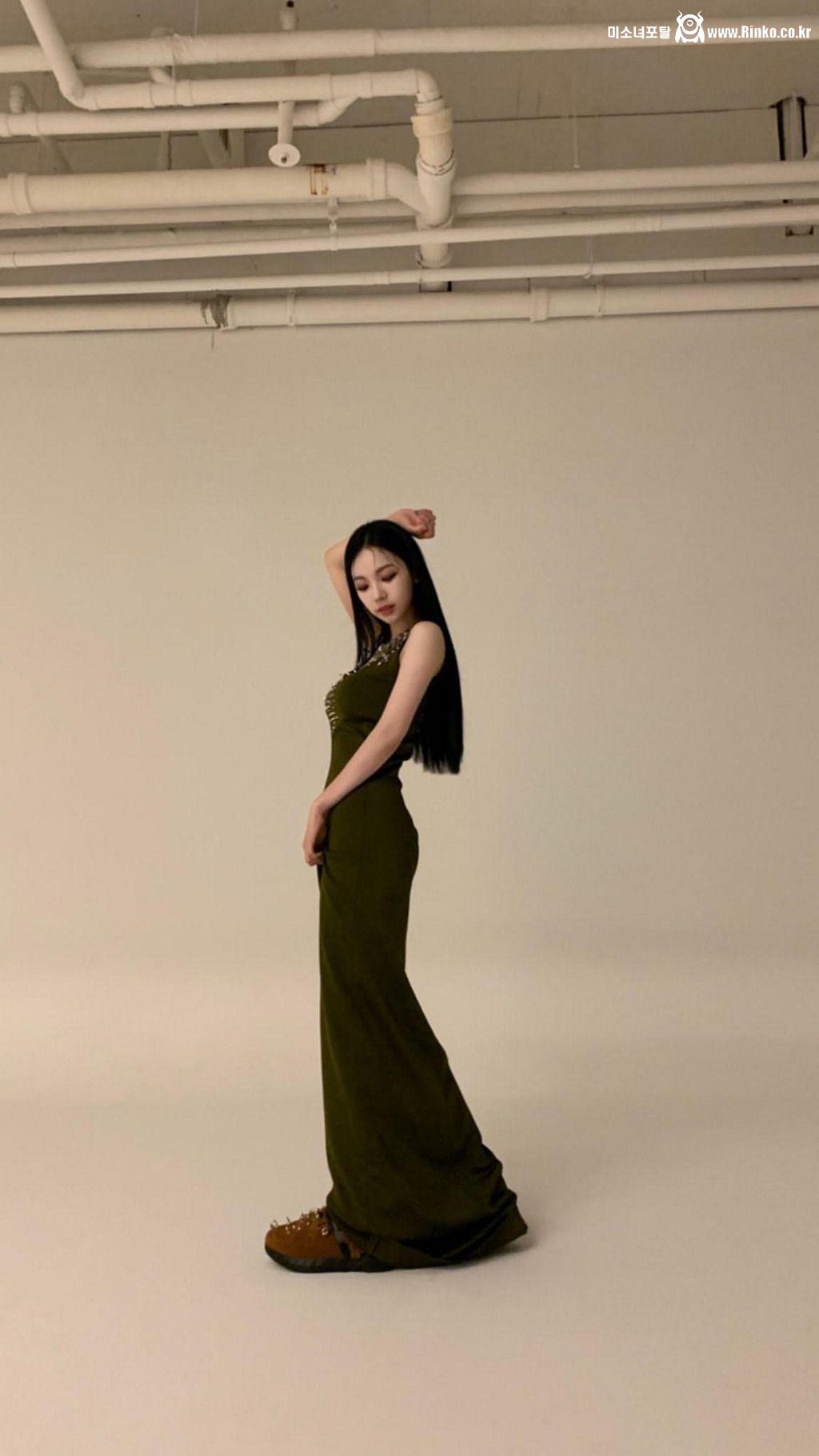 드레스가 너무 잘어울리는 에스파 리더 카리나