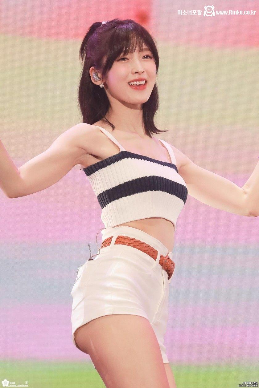 더운 날 수분 충전 오마이걸 아린