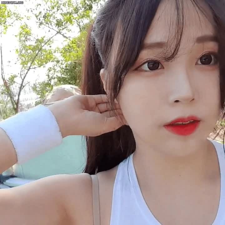 Honeycam 2021-05-02 06-35-09.gif