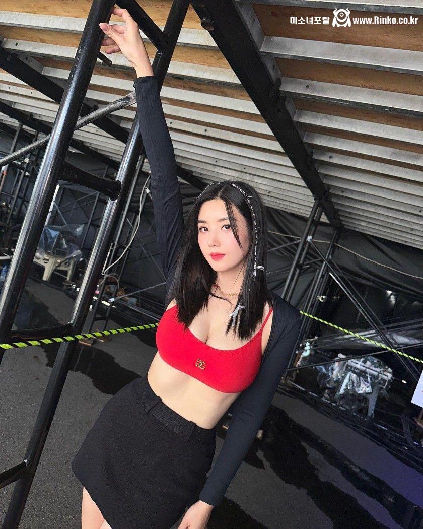 (스압주의)옆나라 워터밤까지 접수해버린 권은비