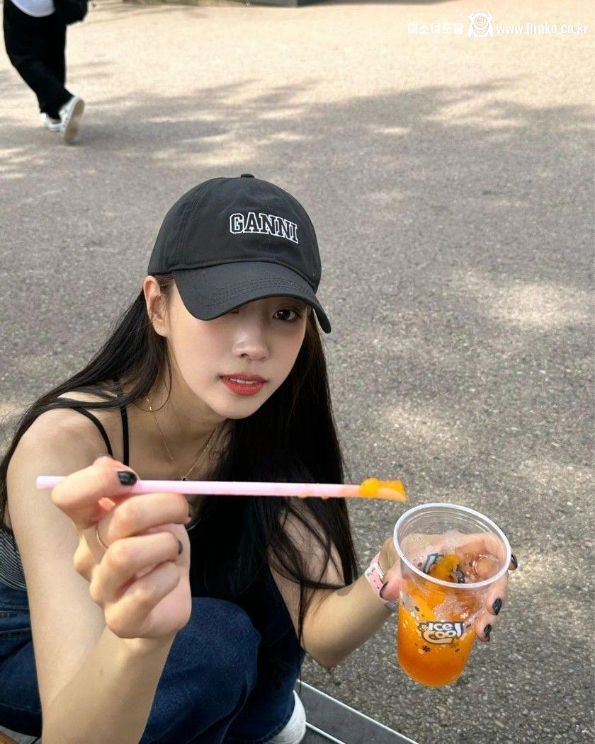 시원하게 입은 미주