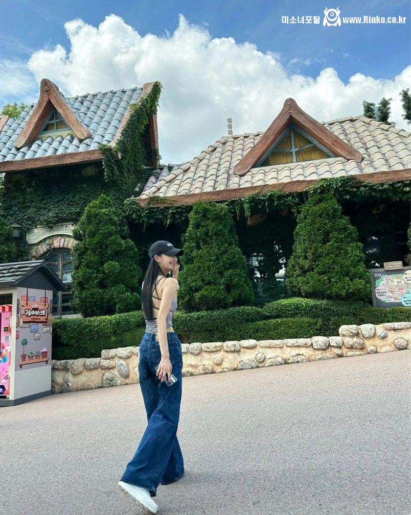 시원하게 입은 미주