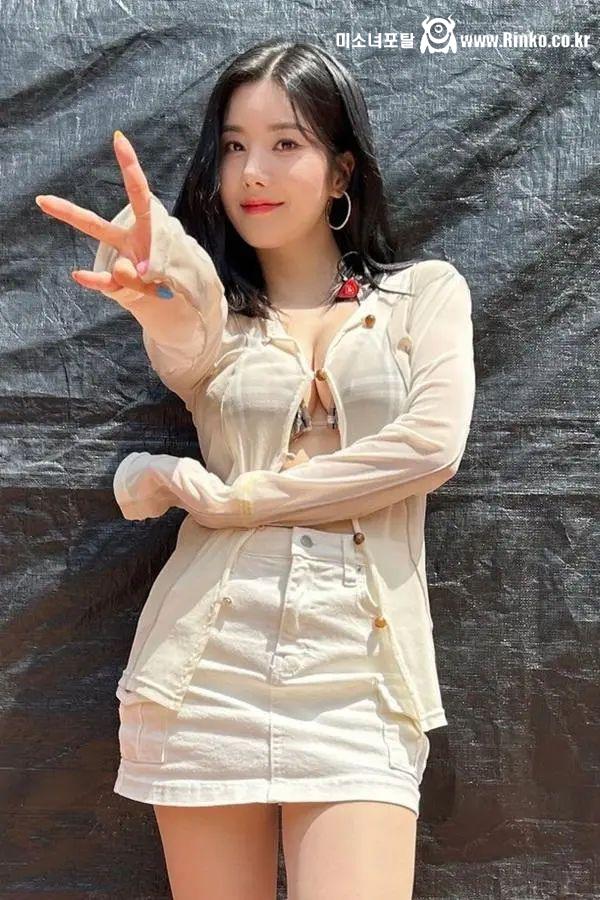 워터밤 이후로 연락이 너무 많이 왔다는 권은비