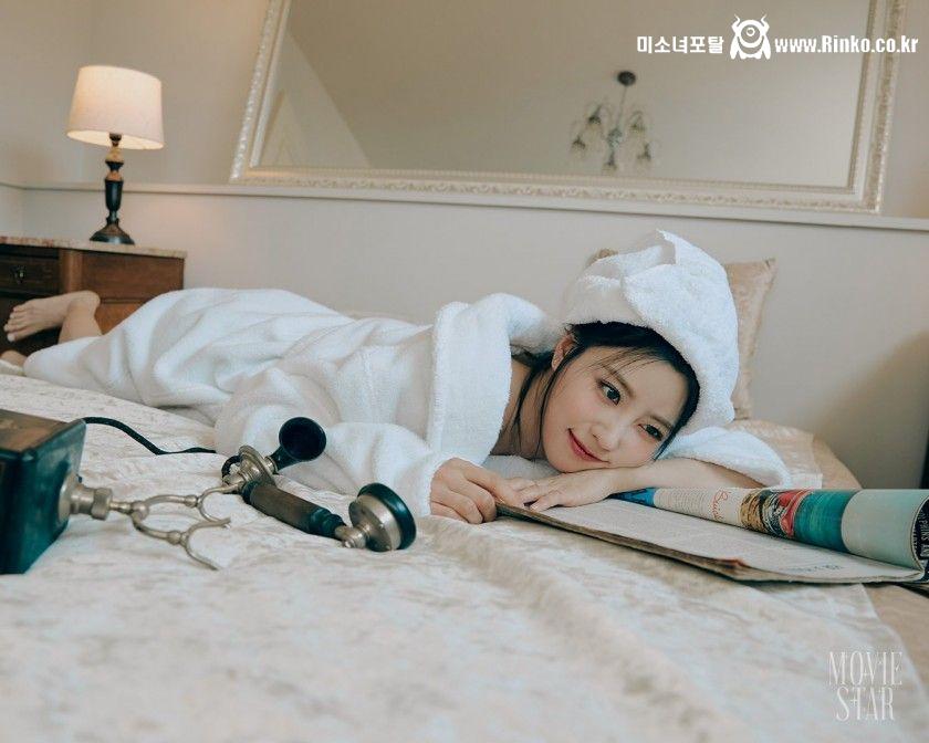 밤꽃 냄새 맡아보고 싶은 미주