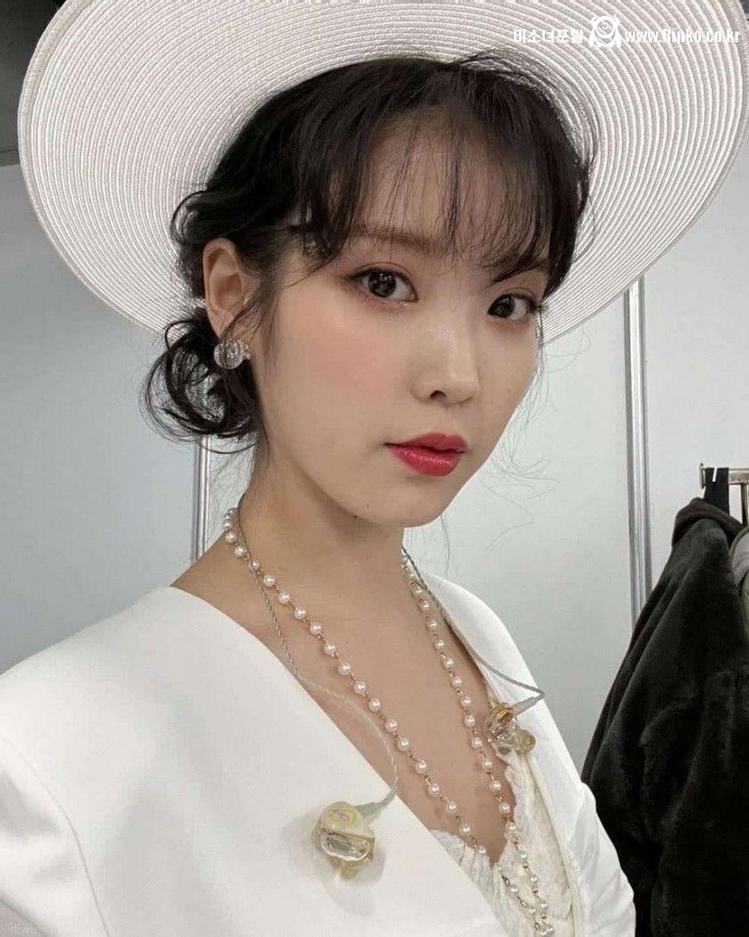 아이유 레트로 감성