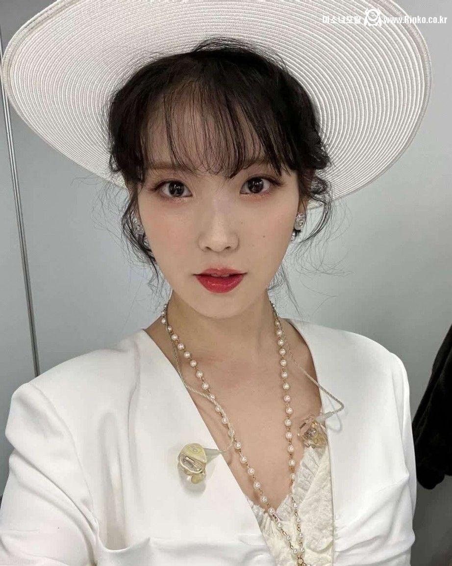 아이유 레트로 감성