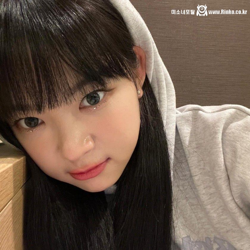 긴 생머리 안무 연습 르세라핌 홍은채