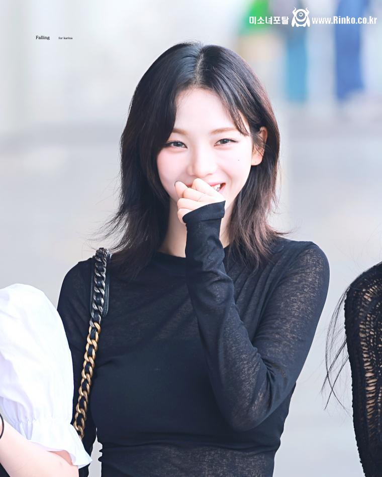 어디에서도 빛이 나는 카리나