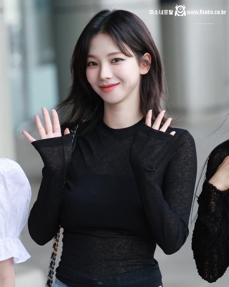 어디에서도 빛이 나는 카리나