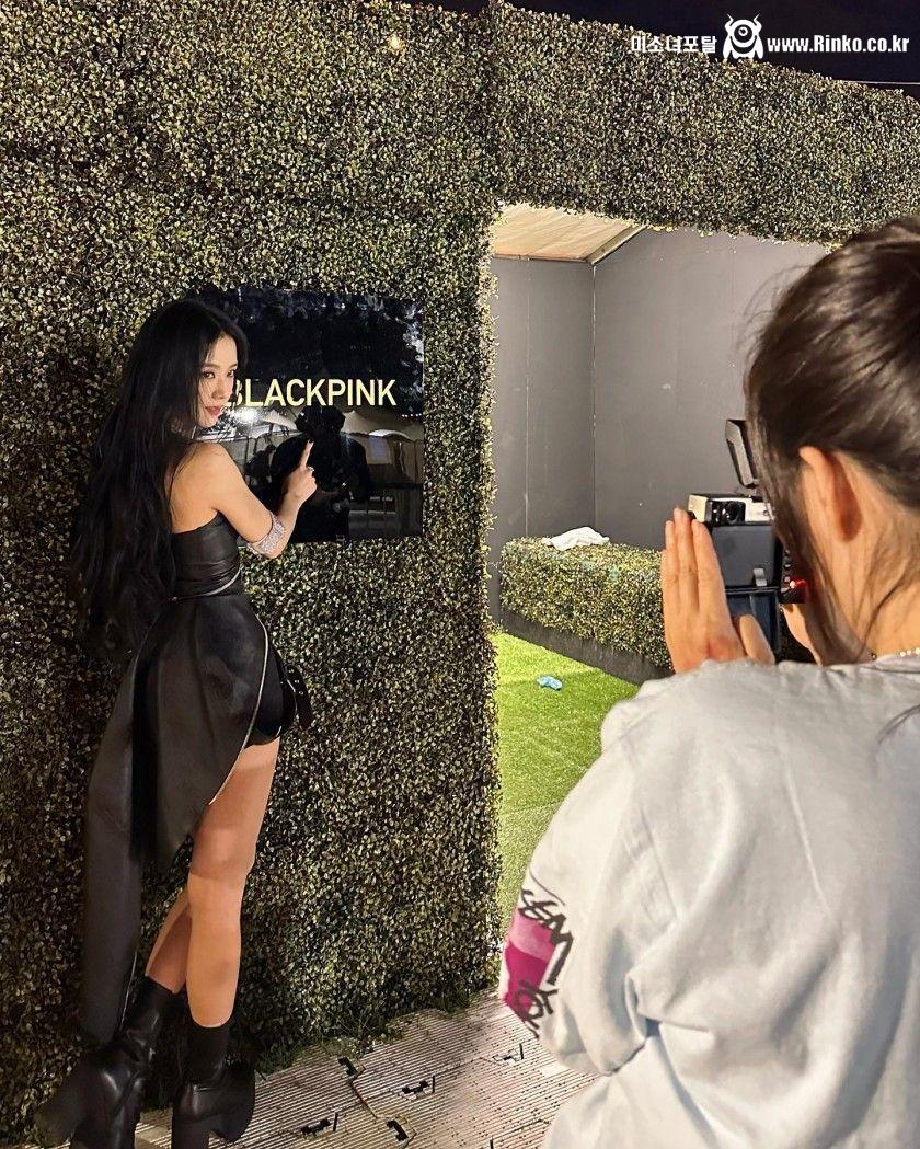 바로 밑에서 보는 블랙핑크 지수