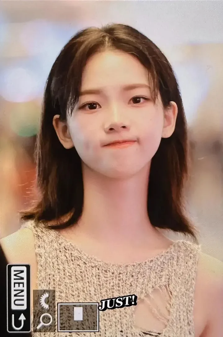 최근에 화장법 바꿨다는 입국하는 카리나 미모