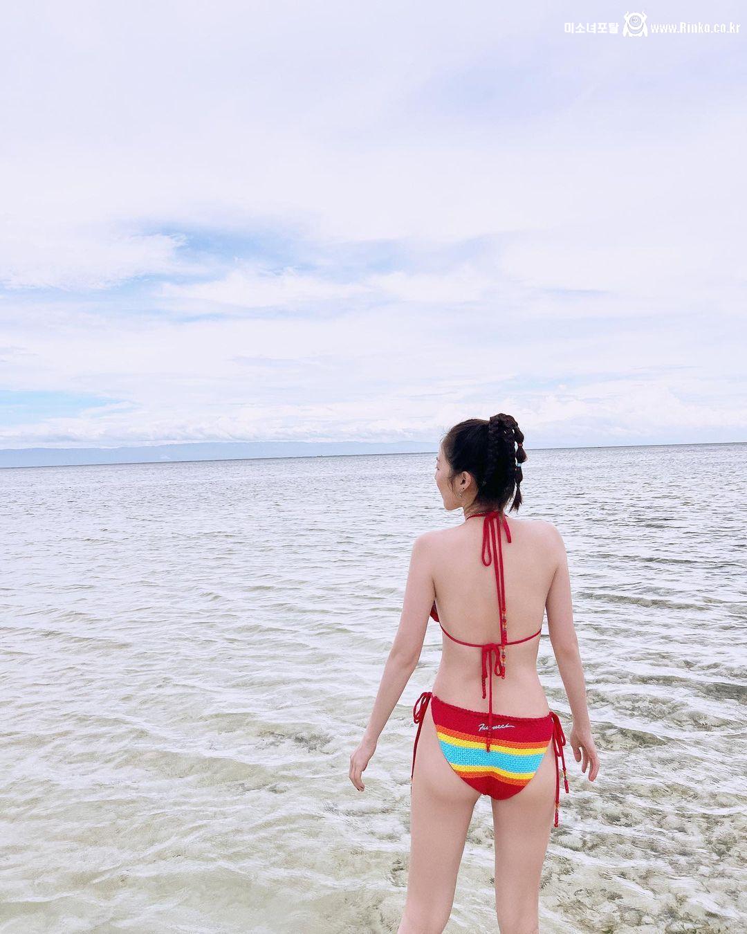 인스타 산다라박 비키니