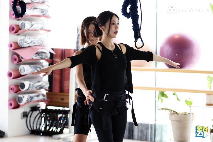 가랑이에 고통받는 정예인