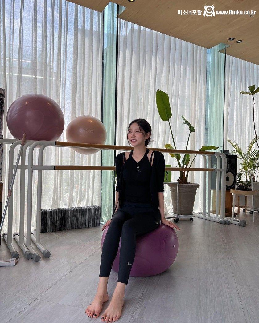 가랑이에 고통받는 정예인