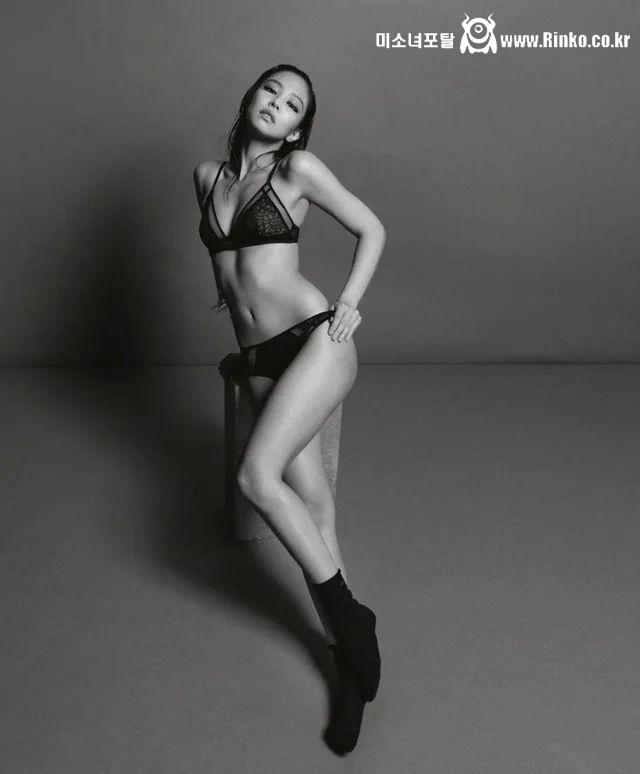 블랙핑크 제니 캘빈클라인 속옷 화보
