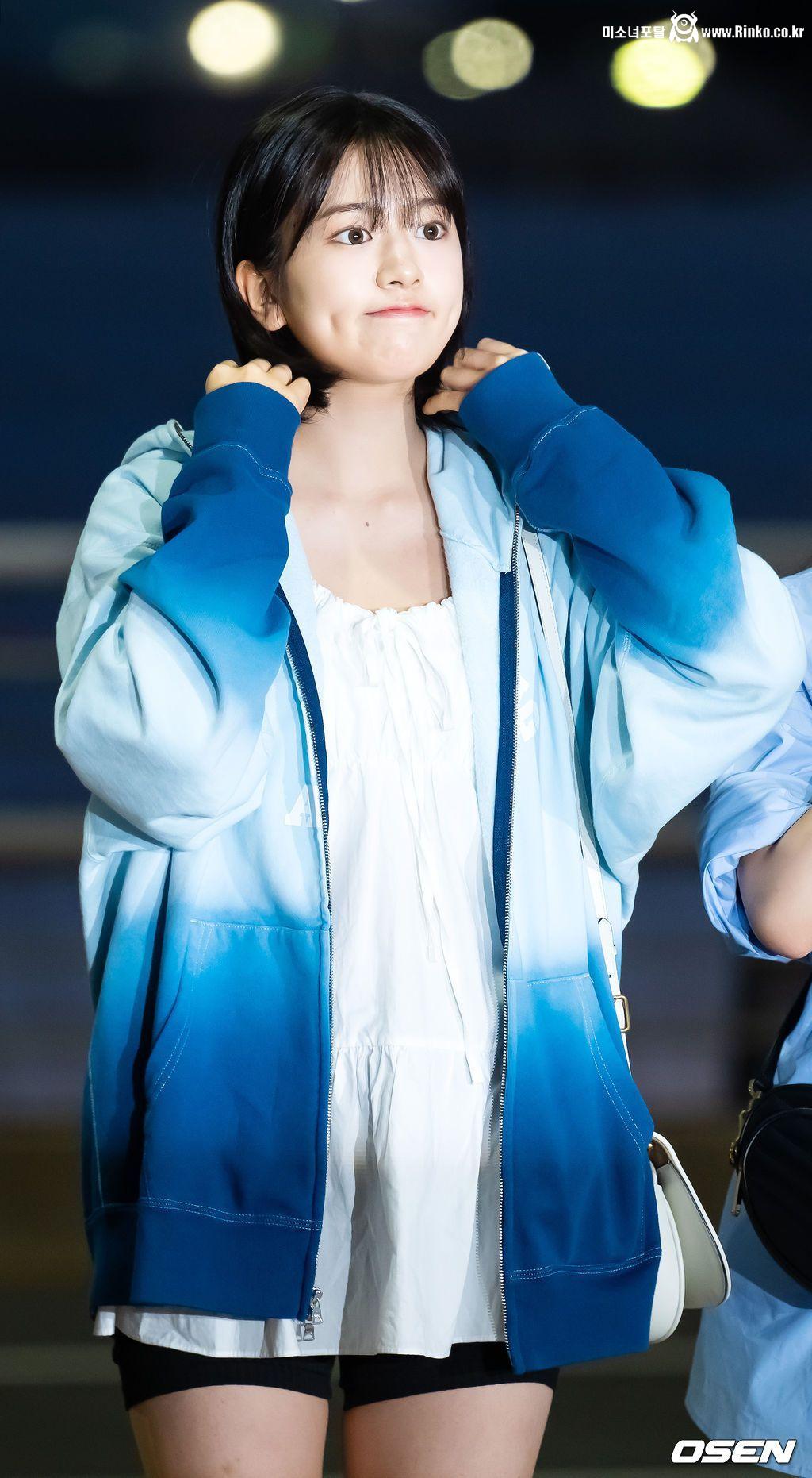 단발 머리도 잘 어울리는 안유진