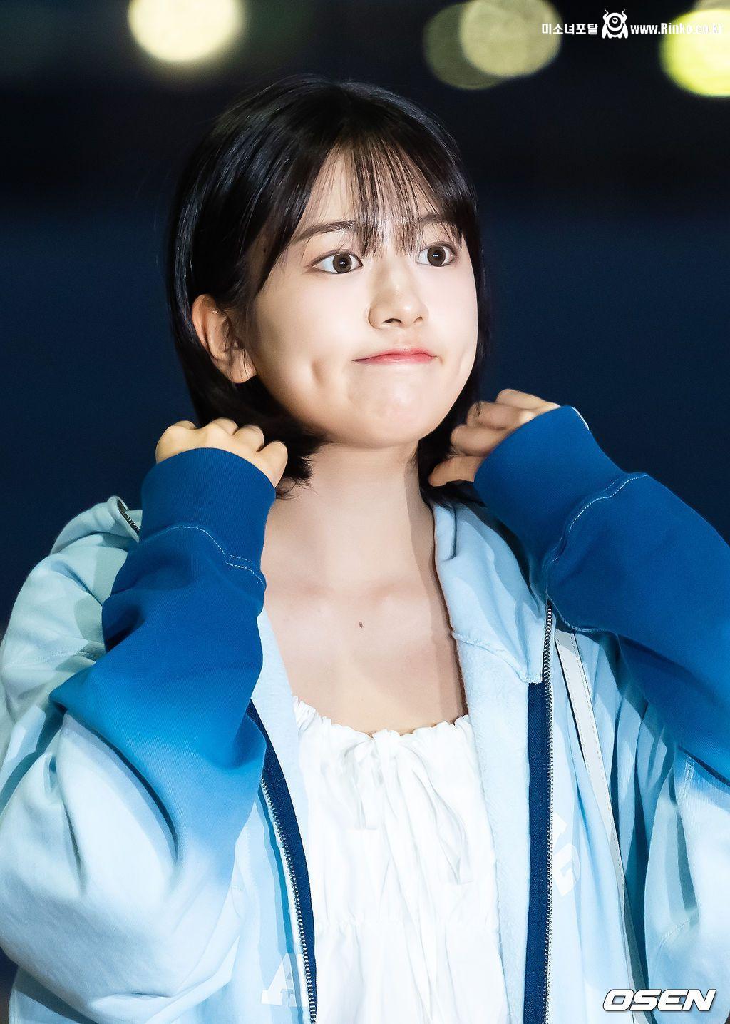 단발 머리도 잘 어울리는 안유진