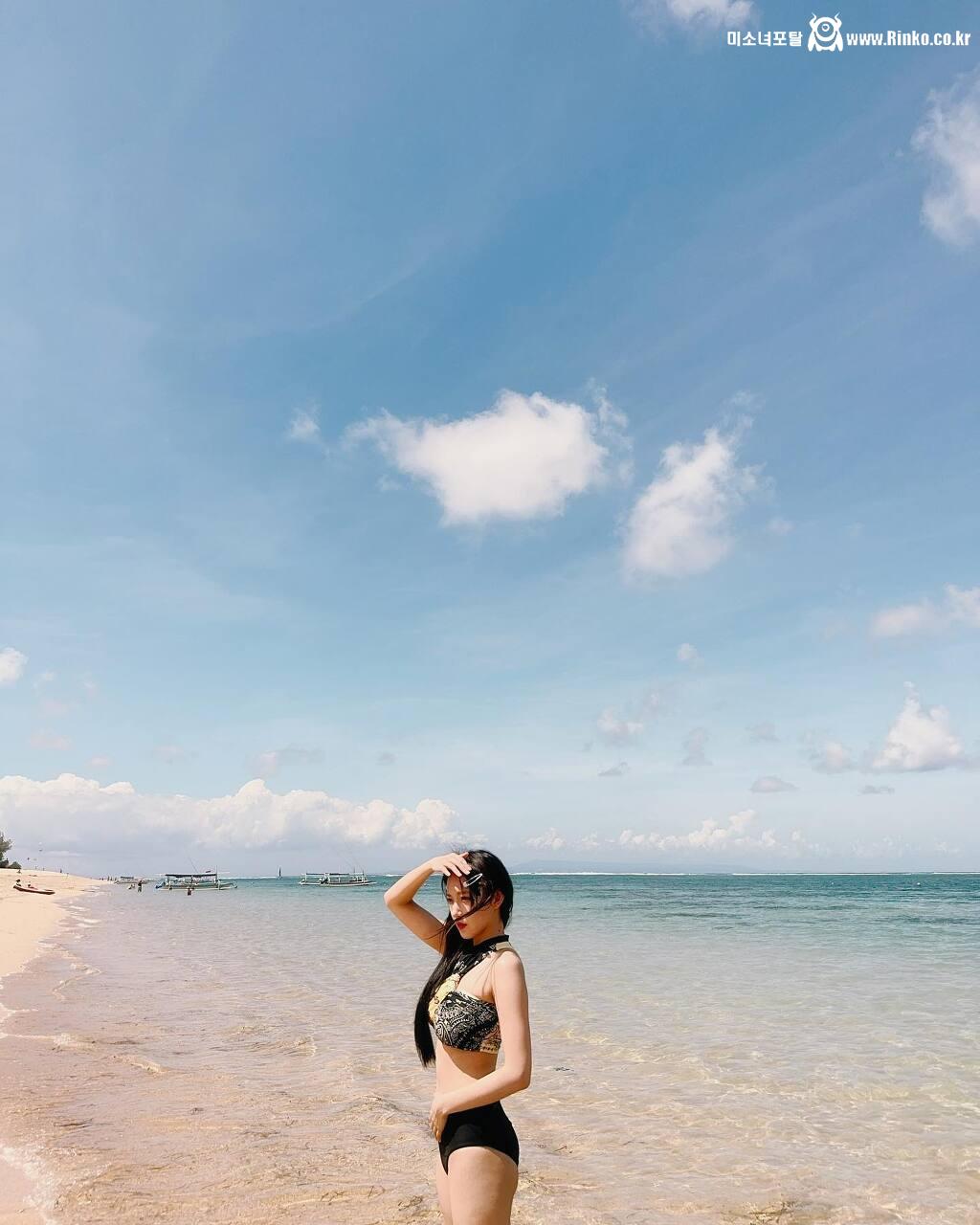 성소 슨황...홀터넥 비키니 묵직한 거유가슴과 삐져나온 엉밑살