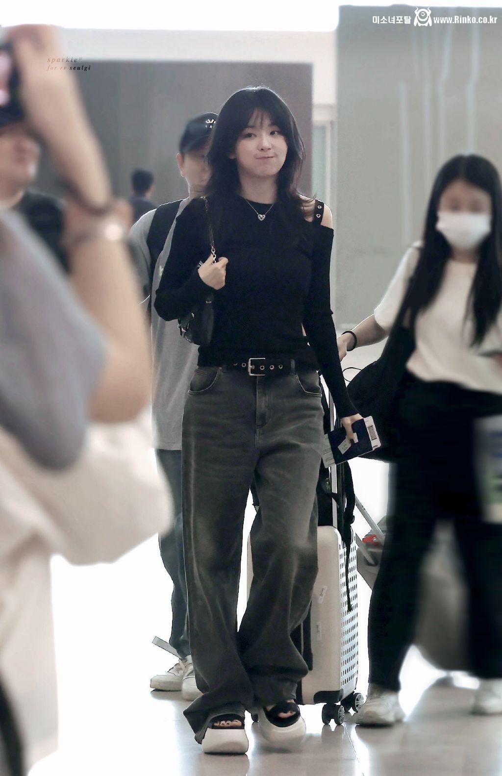 새로 바뀐 헤어스타일이 잘 어울린다는 레드벨벳 슬기