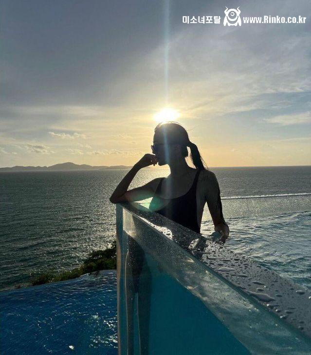 달샤벳 수빈 하이레그 사이드붑