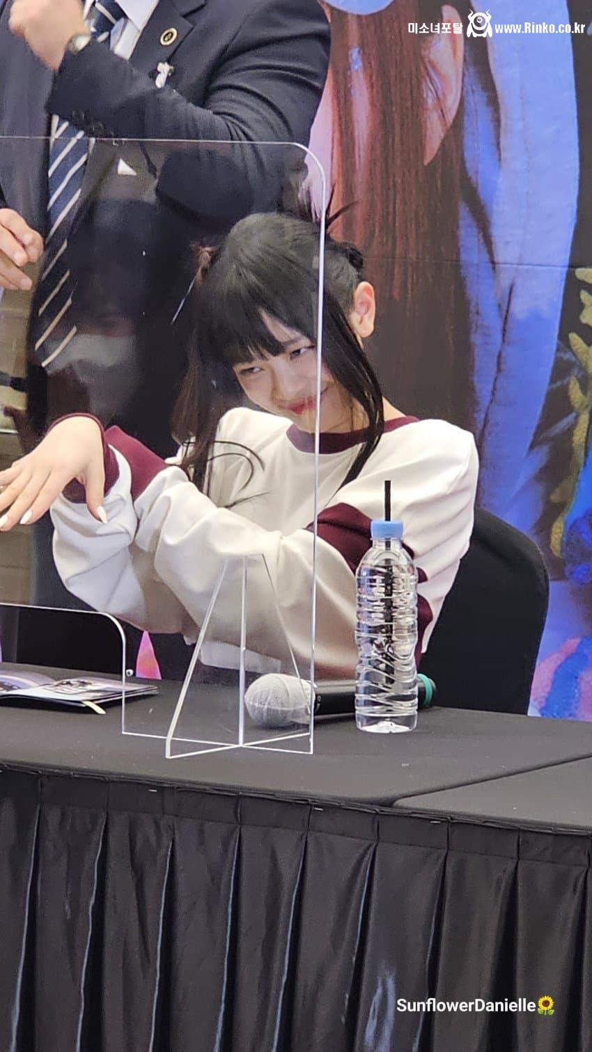 팬사인회 뉴진스 덮민지 비주얼