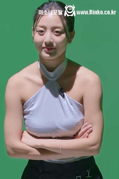 홀터넥 트와이스 지효