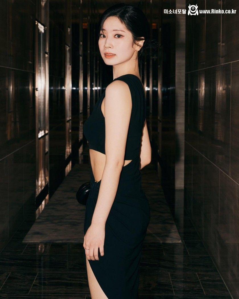 골반 핏 블랙 드레스 트와이스 다현