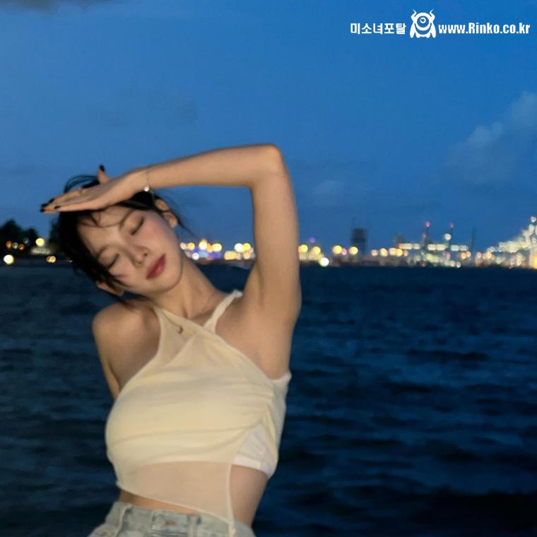 막 찍어도 예쁜 카리나