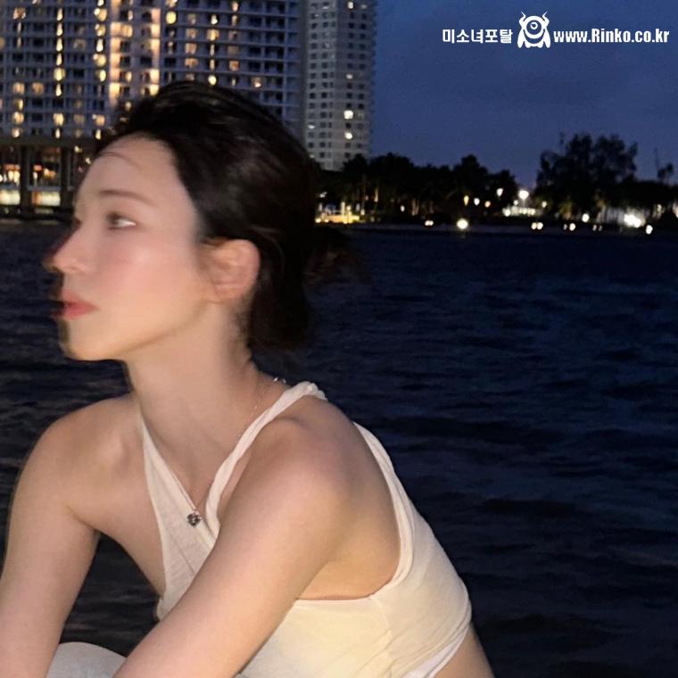 막 찍어도 예쁜 카리나