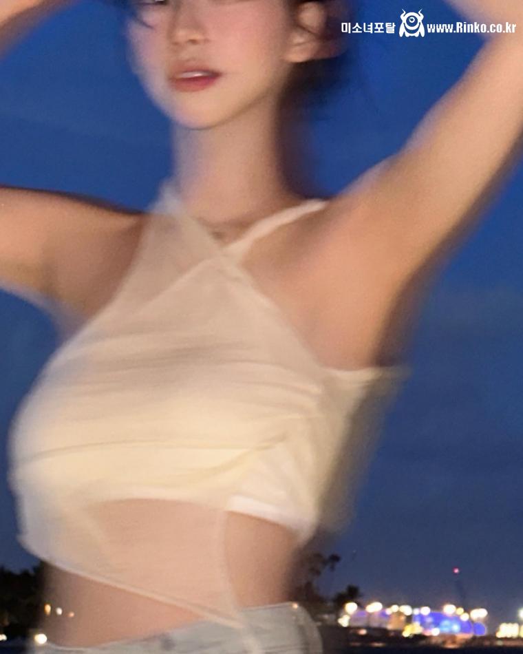 막 찍어도 예쁜 카리나