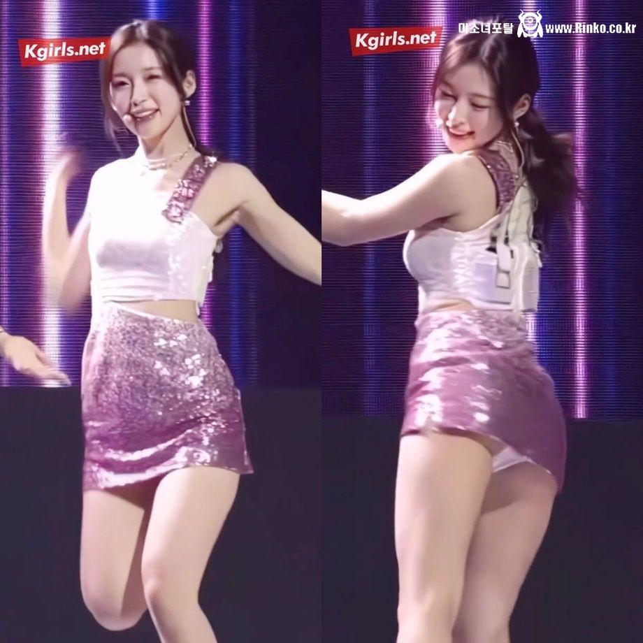 오마이걸 아린 반짝이는 치마 아래로