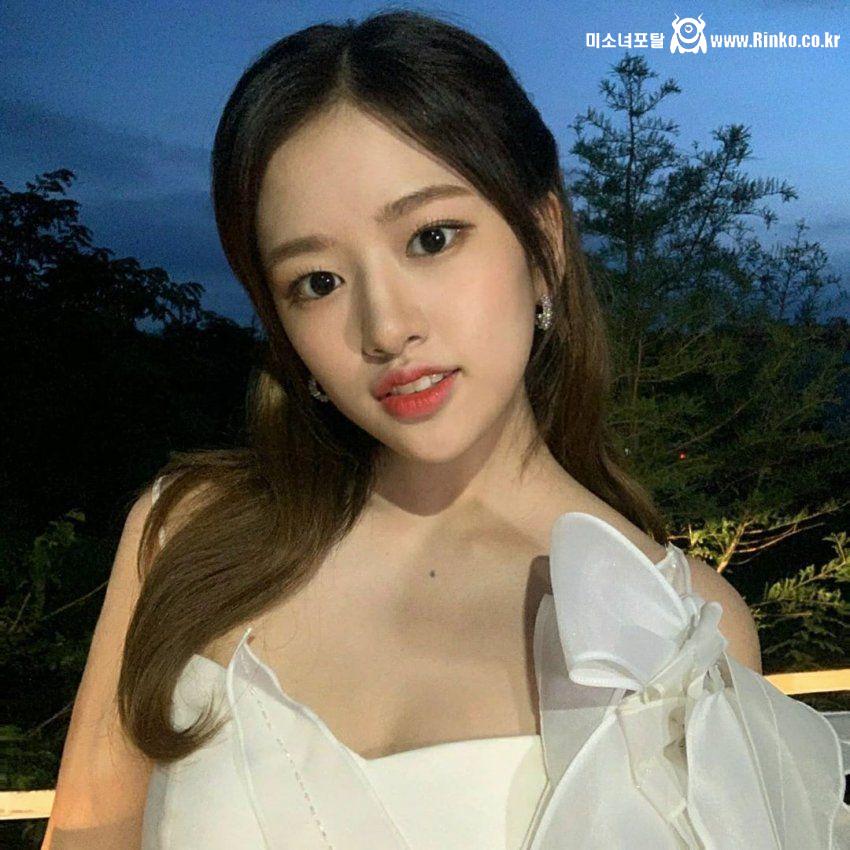 안유진 생일 기념 랜덤 움짤 사진