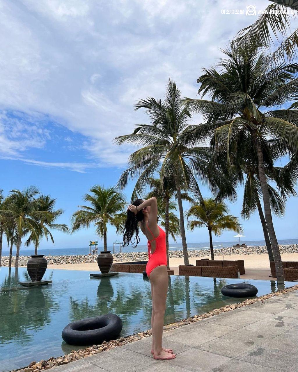 수영복 입은 안소희