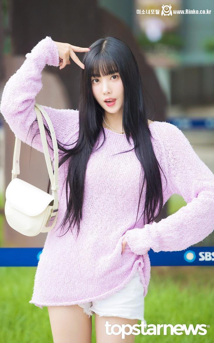 어제자 권은비 영스 출근길 + 영스 + 인스타라이브