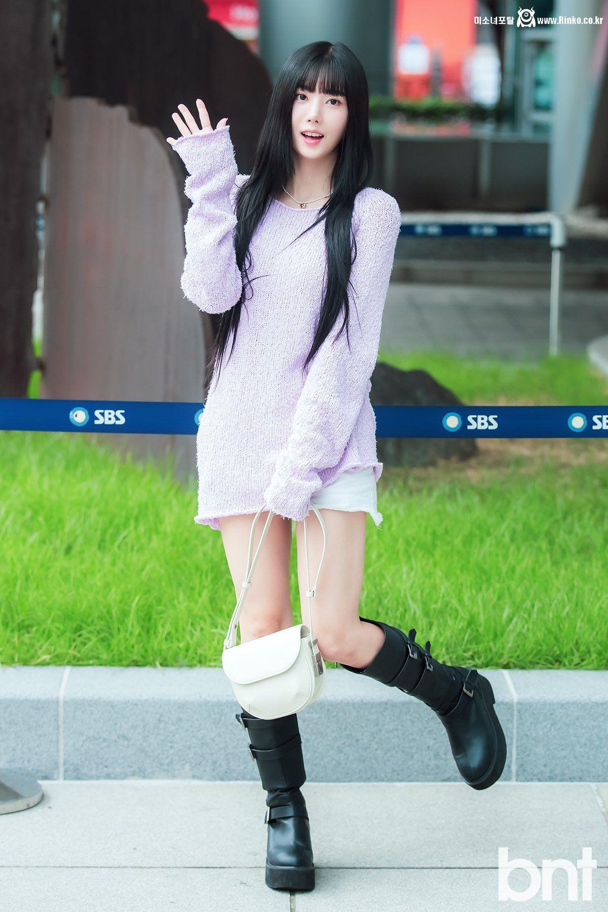 어제자 권은비 영스 출근길 + 영스 + 인스타라이브