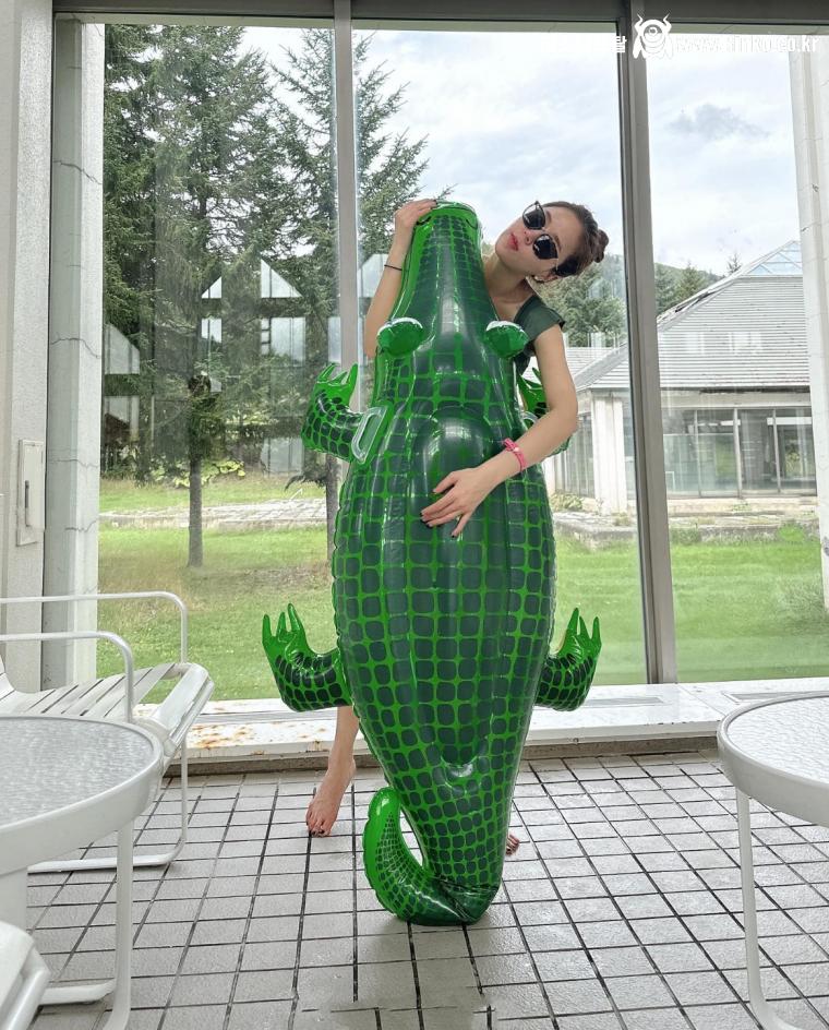 코요태 신지 수영복