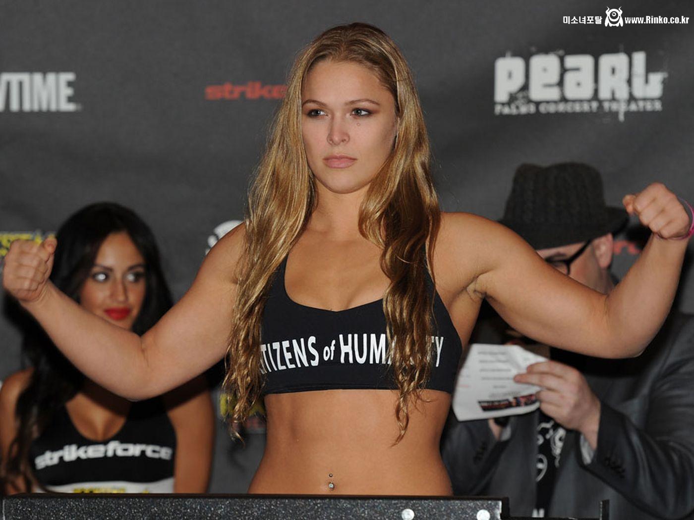 여성파이터들의 겨드랑이_112076_8.jpg