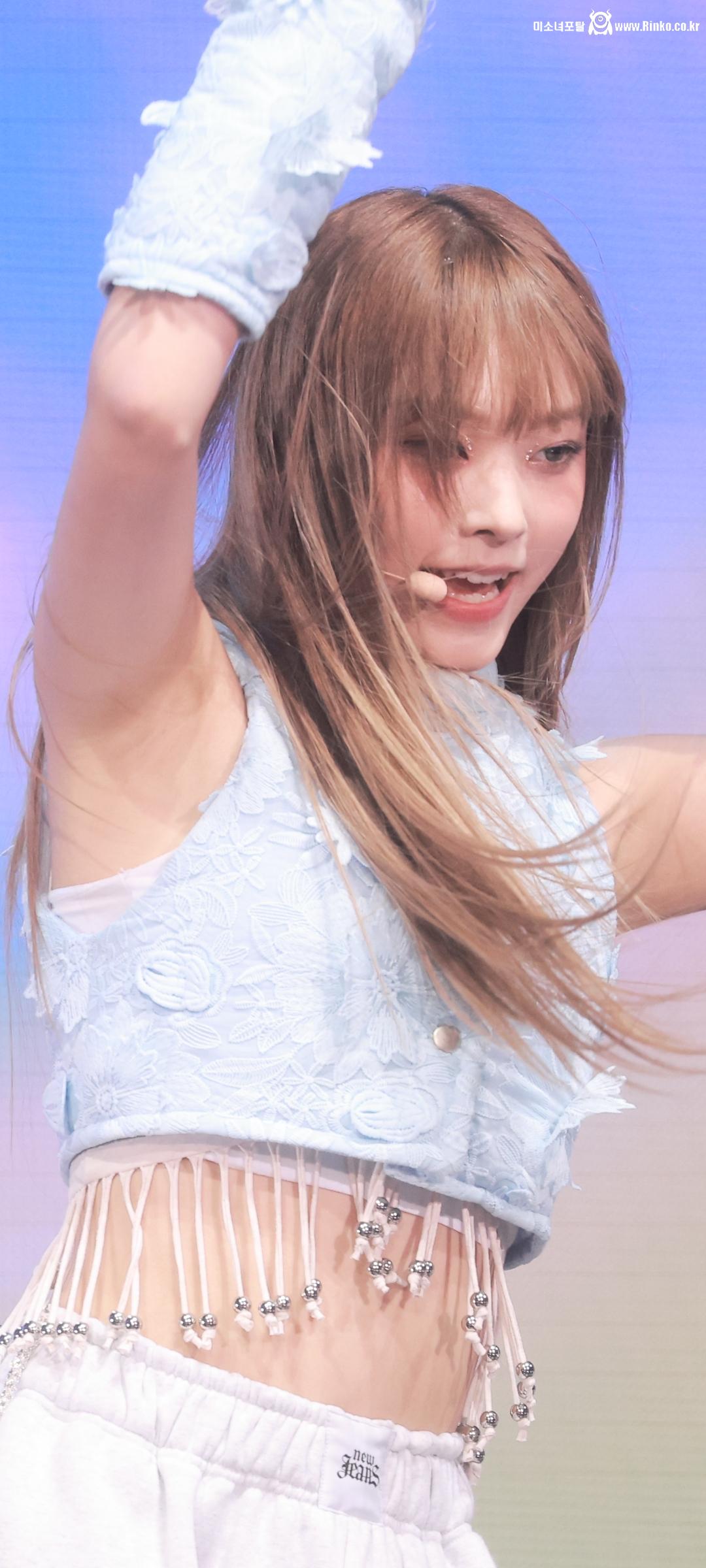 강해린 고화질_112159_3.jpg