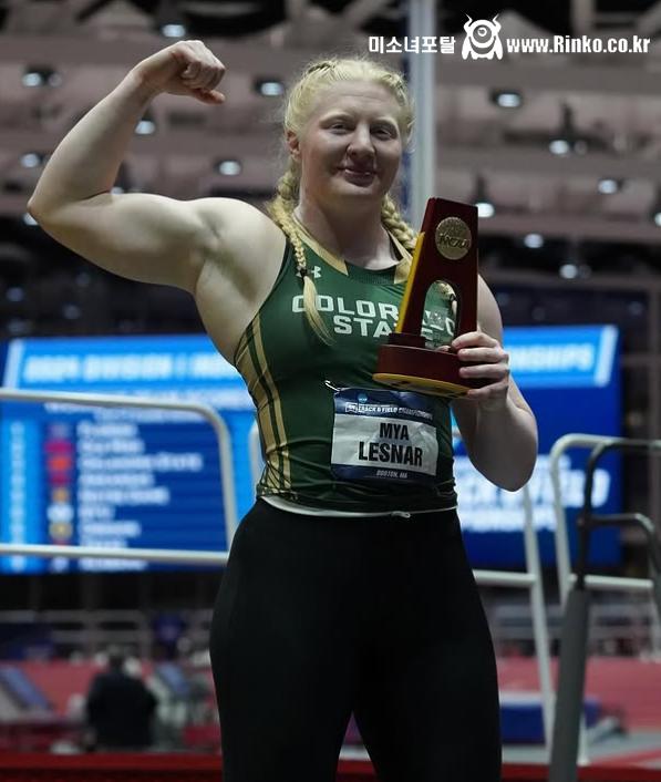 브록 레스너 딸_112164_1.png.jpg