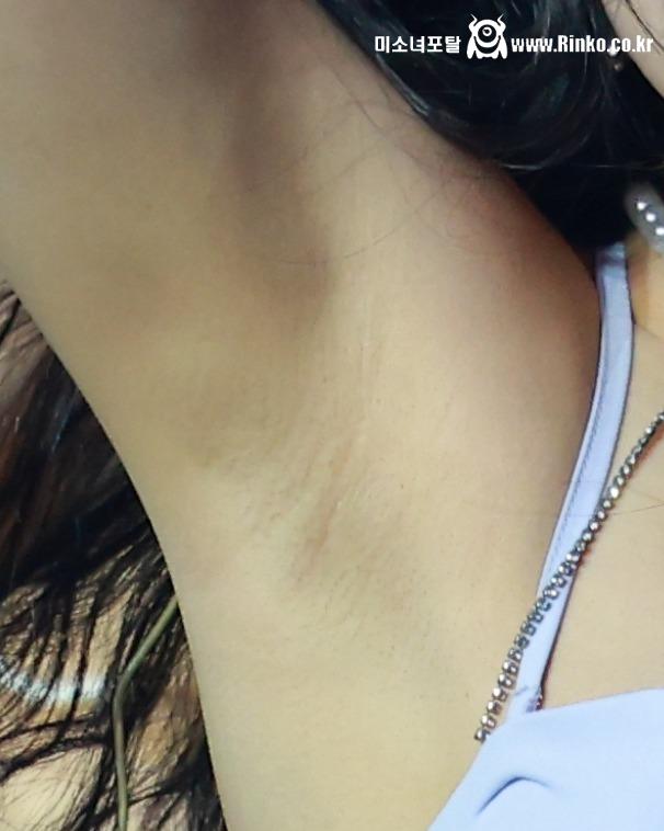 프로미스나인 노지선 3단 확대 겨드랑이_112317_6.jpg