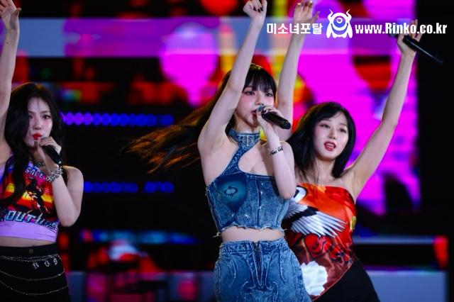 카리나때메 존나 힘들다_112459_9.jpg